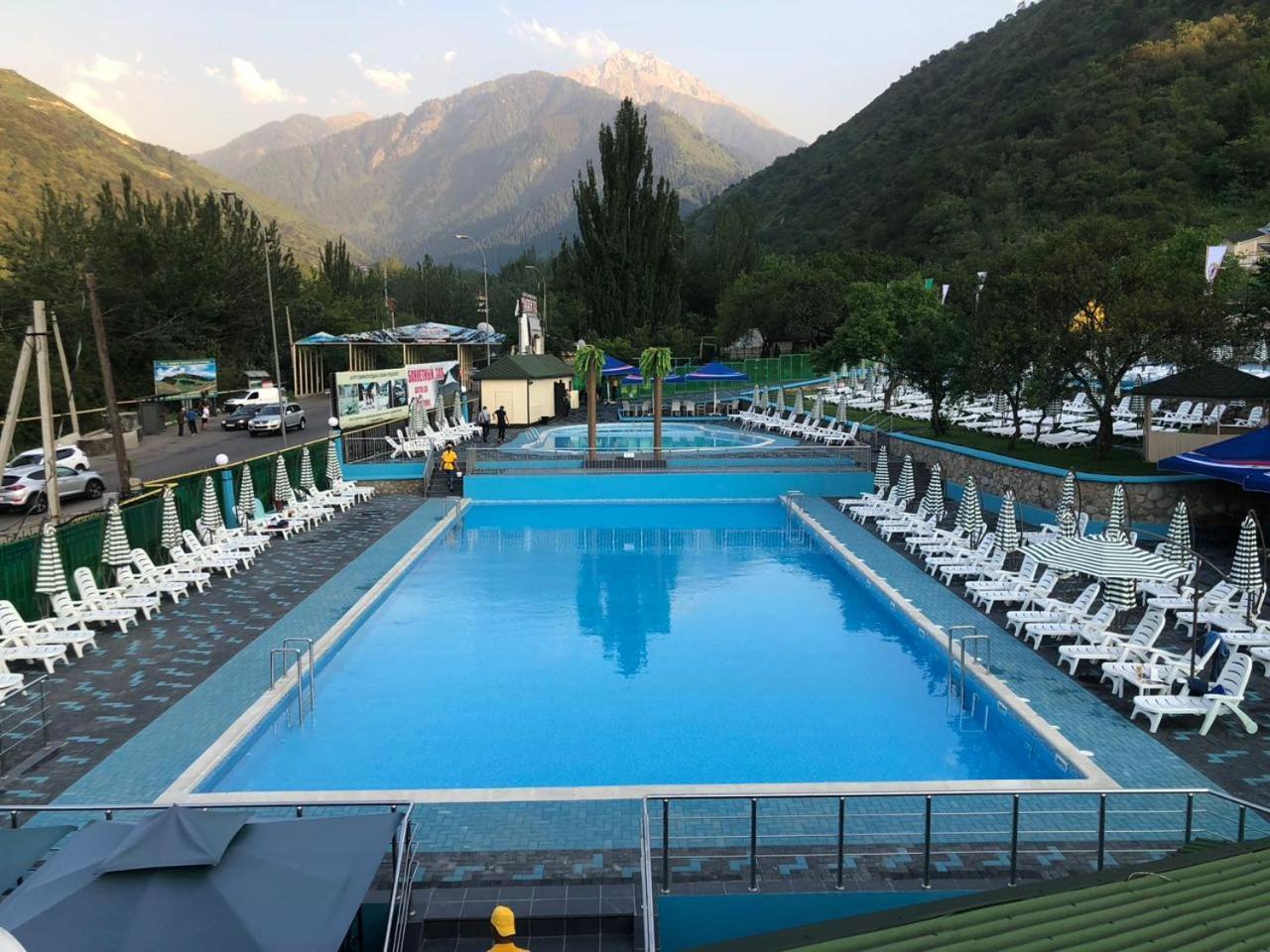 Sunkar Hotel Αλμάτι Εξωτερικό φωτογραφία